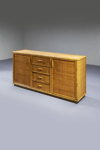 PRODUZIONE ITALIANA : Mobile contenitore in vimini  fronte con ante e cassetti. Anni '70 cm 76x40x150  - Asta Design - Associazione Nazionale - Case d'Asta italiane