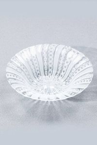 BAROVIER & TOSO : Centrotavola in vetro a filigrana e zanfirico. Marcato sotto la base Anni '60 cm 7x24 5  - Asta Design - Associazione Nazionale - Case d'Asta italiane