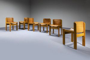 IBISCO : Sei sedie con struttura in legno sedute e schienali in cuoio. Anni '70 cm 79x48x50  - Asta Design - Associazione Nazionale - Case d'Asta italiane