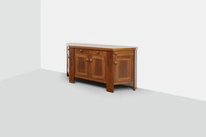 SILVIO COPPOLA - Credenza in legno di noce a sei sportelli e sei cassetti. Prod. Bernini anni '60 Etichetta del Produttore cm 96x202x49  [..]
