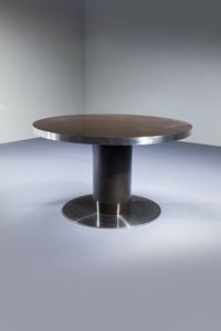 WILLY RIZZO : Tavolo in laminato di acciaio e acciaio massiccio. Anni '70 cm 75x129  - Asta Design - Associazione Nazionale - Case d'Asta italiane