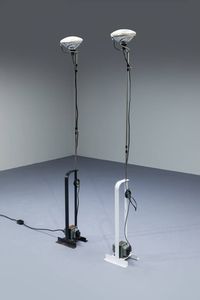 ACHILLE E PIER GIACOMO CASTIGLIONI - Coppia di lampade mod. Toio