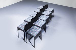 PRODUZIONE ITALIANA : Dieci sedie con struttura in ferro verniciato  cuscini imbottiti rivestit con tessuto Missoni. Anni '80 cm 74x45x40  - Asta Design - Associazione Nazionale - Case d'Asta italiane