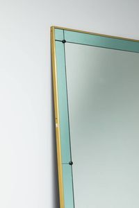 CRISTAL ART : Specchiera con cornice in vetro colorato  bordo e sostegni in ottone. Anni '60 cm 184x100  - Asta Design - Associazione Nazionale - Case d'Asta italiane