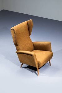 GIO PONTI Milano 1891 - 1979 : Poltrona con imbottitura rivestita in tessuto  gambe in legno con terminali in metallo. Prod. Cassina realizzato per l'Hotel Royal di Napoli anni '50 cm 100x70x65  - Asta Design - Associazione Nazionale - Case d'Asta italiane