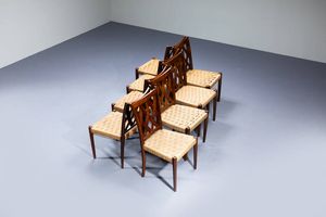 MARIO PASSANTI : Otto sedie con struttura in legno  sedute in paglia intrecciata. Anni '50 cm 90x46x46 Bibl.: D. Alaimo  Mobili di architetti e progettisti torinesi 1945-1955  Deposito Culturale 2018  pag. 180  - Asta Design - Associazione Nazionale - Case d'Asta italiane