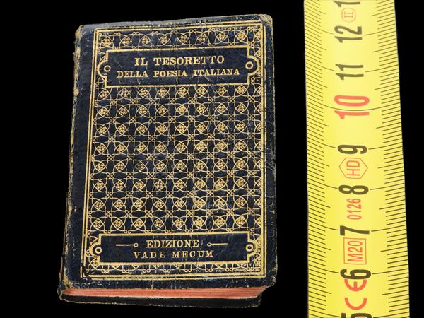 Dialoghi di Giacomo Leopardi in edizione minuscola  - Asta Libri Antichi e Libri d'Arte - Associazione Nazionale - Case d'Asta italiane