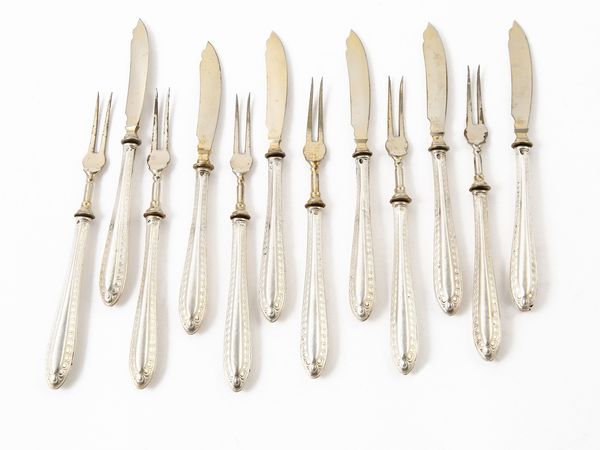 Lotto di curiosit� per la tavola in argento  - Asta L'Arte di Arredare - Associazione Nazionale - Case d'Asta italiane