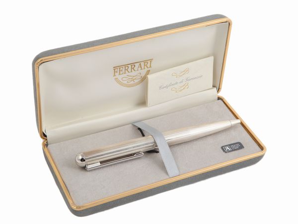 Penna a sfera in argento, Ferrari  - Asta L'Arte di Arredare - Associazione Nazionale - Case d'Asta italiane