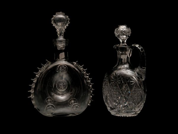 Due caraffe per liquore  - Asta L'Arte di Arredare - Associazione Nazionale - Case d'Asta italiane
