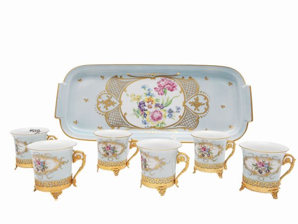 Serie di sei tazzine da caff� in porcellana  - Asta L'Arte di Arredare - Associazione Nazionale - Case d'Asta italiane