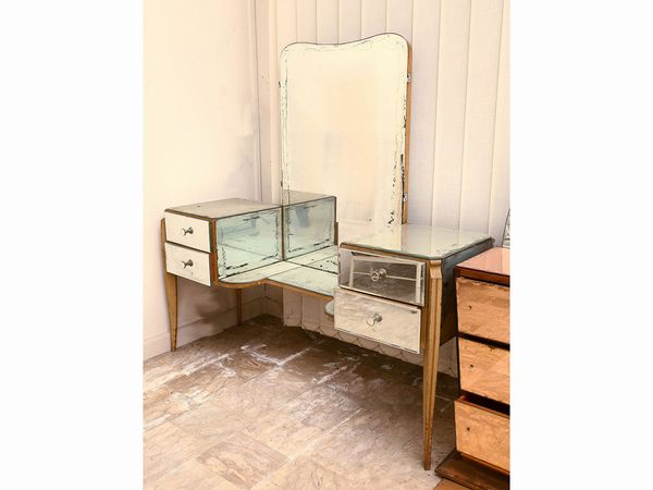 Toilette  - Asta L'Arte di Arredare - Associazione Nazionale - Case d'Asta italiane