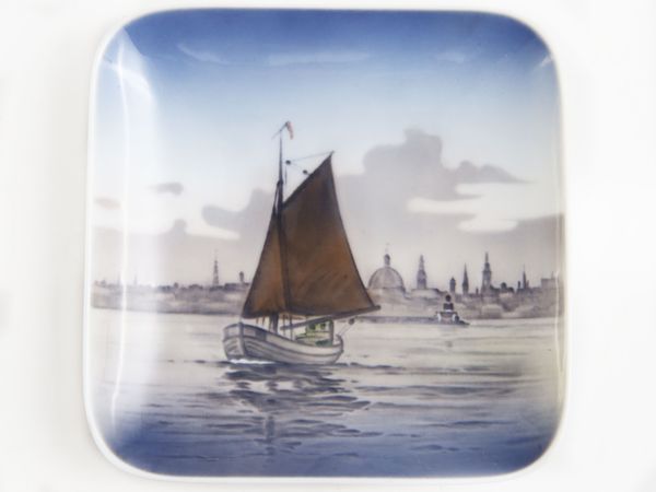 Lotto di curiosit� in porcellana, Royal Copenhagen  - Asta L'Arte di Arredare - Associazione Nazionale - Case d'Asta italiane