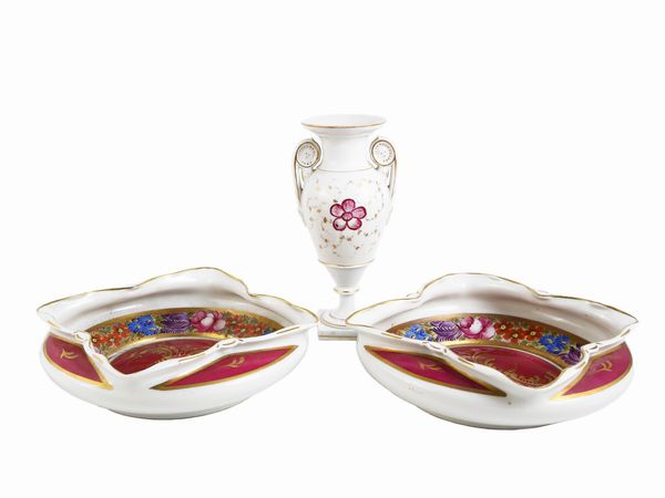 Curiosit� in porcellana policroma  - Asta L'Arte di Arredare - Associazione Nazionale - Case d'Asta italiane