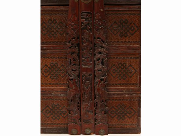 Grande cestino portavivande in legno di rosa e paglia  - Asta L'Arte di Arredare - Associazione Nazionale - Case d'Asta italiane