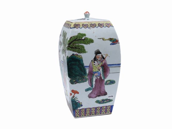 Potiche in porcellana  - Asta L'Arte di Arredare - Associazione Nazionale - Case d'Asta italiane