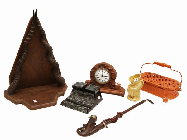 Lotto di curiosit�  - Asta L'Arte di Arredare - Associazione Nazionale - Case d'Asta italiane