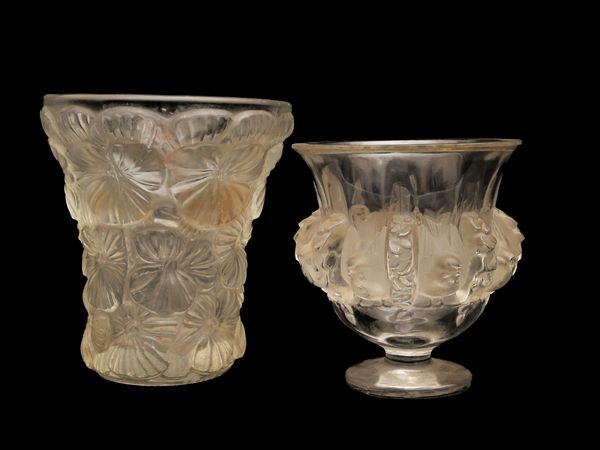 Vaso Dampierre in cristallo Lalique  - Asta L'Arte di Arredare - Associazione Nazionale - Case d'Asta italiane