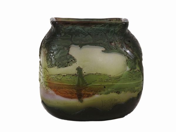 Miniatura in vetro doppio a cammeo Legras  - Asta L'Arte di Arredare - Associazione Nazionale - Case d'Asta italiane