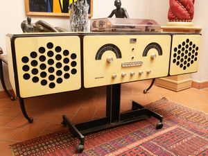 Pier Giacomo e Achille Castiglioni - Radiofonografo 226 Brionvega