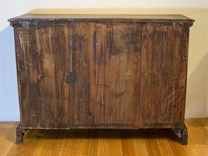 Credenza in noce  - Asta L'Arte di Arredare - Associazione Nazionale - Case d'Asta italiane
