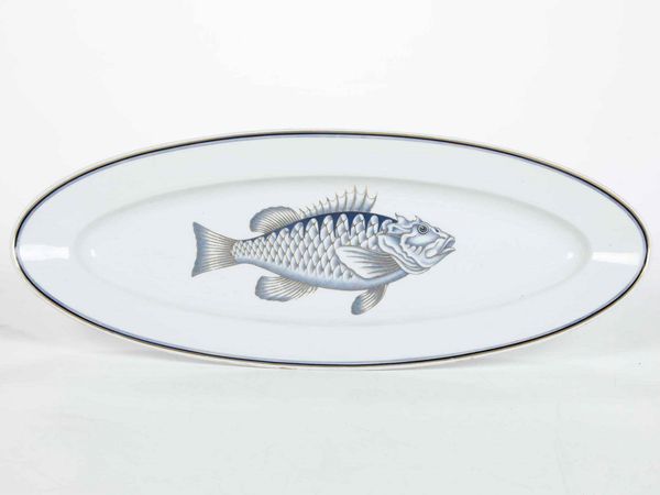 Piatto da portata da pesce<BR>Doccia, Manifattura Richard Ginori, 1930-1935 circa<BR>Modello di Gio Ponti  - Asta Arredo per la Tavola | Cambi Time  - Associazione Nazionale - Case d'Asta italiane