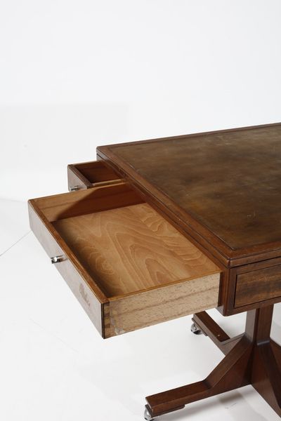 FRATTINI GIANFRANCO (1926 - 2004) : Tavolo da gioco per Bernini  - Asta Asta 370 | DESIGN E ARTI DECORATIVE DEL NOVECENTO Virtuale - Associazione Nazionale - Case d'Asta italiane