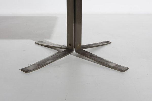 FORMANOVA : Tavolino da salotto  - Asta Asta 370 | DESIGN E ARTI DECORATIVE DEL NOVECENTO Virtuale - Associazione Nazionale - Case d'Asta italiane