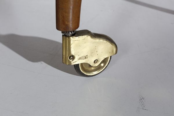 LACCA CESARE (n. 1929) : Carrello  - Asta Asta 370 | DESIGN E ARTI DECORATIVE DEL NOVECENTO Virtuale - Associazione Nazionale - Case d'Asta italiane