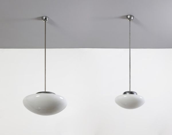 MANIFATTURA ITALIANA : Coppia di lampade da soffitto  - Asta Asta 370 | DESIGN E ARTI DECORATIVE DEL NOVECENTO Virtuale - Associazione Nazionale - Case d'Asta italiane