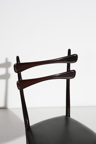 MANIFATTURA ITALIANA : Cinque sedie  - Asta Asta 370 | DESIGN E ARTI DECORATIVE DEL NOVECENTO Virtuale - Associazione Nazionale - Case d'Asta italiane