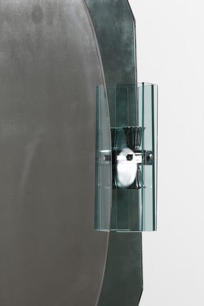 VECA : Specchio con coppia di appliques  - Asta Asta 370 | DESIGN E ARTI DECORATIVE DEL NOVECENTO Virtuale - Associazione Nazionale - Case d'Asta italiane