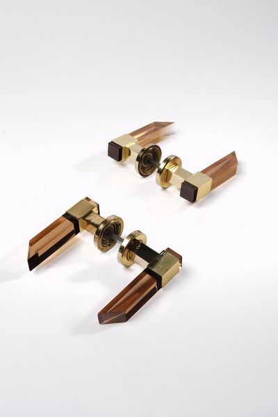 MANIFATTURA ITALIANA : Coppia di maniglie  - Asta Asta 370 | DESIGN E ARTI DECORATIVE DEL NOVECENTO Virtuale - Associazione Nazionale - Case d'Asta italiane