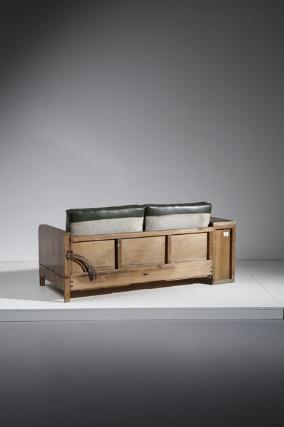 MANIFATTURA ITALIANA : Divano  - Asta Asta 370 | DESIGN E ARTI DECORATIVE DEL NOVECENTO Virtuale - Associazione Nazionale - Case d'Asta italiane