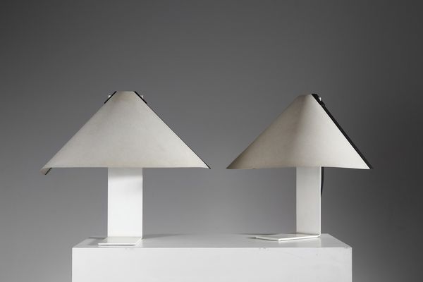 MAGISTRETTI VICO (1920 - 2006) : Coppia di lampade da tavolo Porsenna per Artemide  - Asta Asta 370 | DESIGN E ARTI DECORATIVE DEL NOVECENTO Virtuale - Associazione Nazionale - Case d'Asta italiane