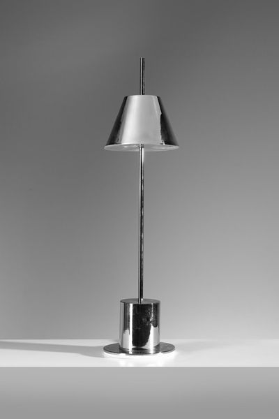 MANIFATTURA ITALIANA : Lampada da tavolo  - Asta Asta 370 | DESIGN E ARTI DECORATIVE DEL NOVECENTO Virtuale - Associazione Nazionale - Case d'Asta italiane