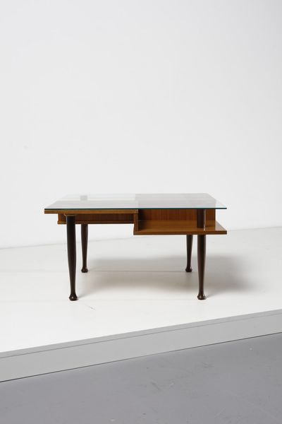 MANIFATTURA ITALIANA : Tavolino da salotto  - Asta Asta 370 | DESIGN E ARTI DECORATIVE DEL NOVECENTO Virtuale - Associazione Nazionale - Case d'Asta italiane