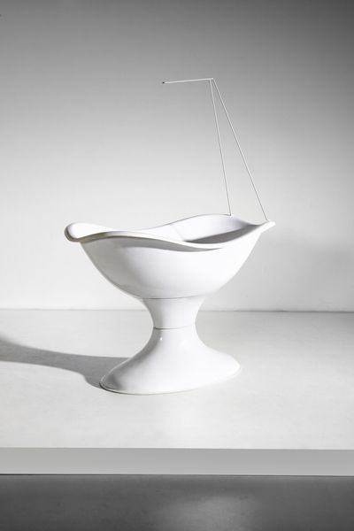 COLANI LUIGI (n. 1928) : Space age cradle  - Asta Asta 370 | DESIGN E ARTI DECORATIVE DEL NOVECENTO Virtuale - Associazione Nazionale - Case d'Asta italiane