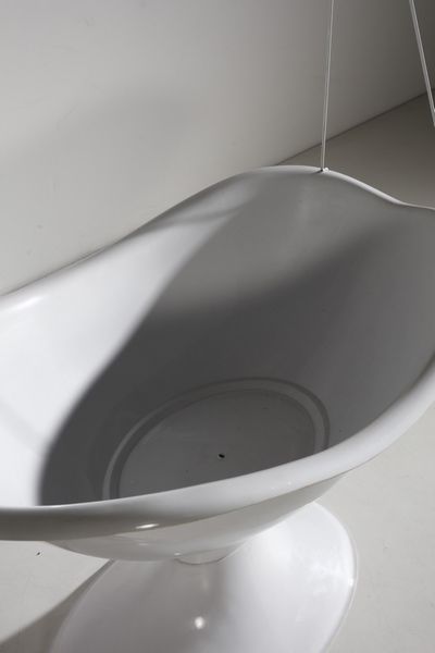 COLANI LUIGI (n. 1928) : Space age cradle  - Asta Asta 370 | DESIGN E ARTI DECORATIVE DEL NOVECENTO Virtuale - Associazione Nazionale - Case d'Asta italiane