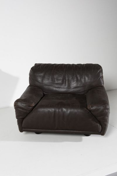 OFFREDI GIOVANNI (n. 1927) : attribuito. Coppia di poltrone  - Asta Asta 370 | DESIGN E ARTI DECORATIVE DEL NOVECENTO Virtuale - Associazione Nazionale - Case d'Asta italiane