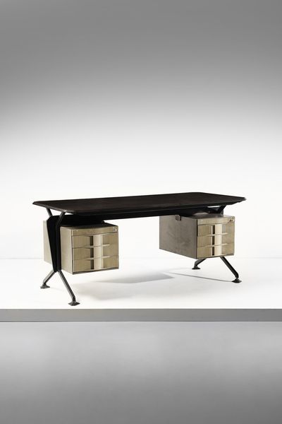 GRUPPO BBPR (n. 1932) : Scrivania Arco per Olivetti Synthesis  - Asta Asta 370 | DESIGN E ARTI DECORATIVE DEL NOVECENTO Virtuale - Associazione Nazionale - Case d'Asta italiane