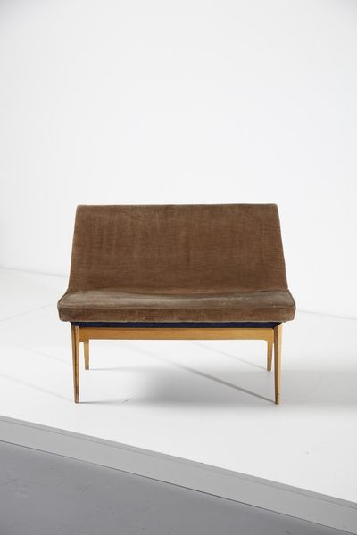 MANIFATTURA ITALIANA : Divanetto  - Asta Asta 370 | DESIGN E ARTI DECORATIVE DEL NOVECENTO Virtuale - Associazione Nazionale - Case d'Asta italiane