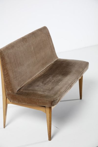 MANIFATTURA ITALIANA : Divanetto  - Asta Asta 370 | DESIGN E ARTI DECORATIVE DEL NOVECENTO Virtuale - Associazione Nazionale - Case d'Asta italiane