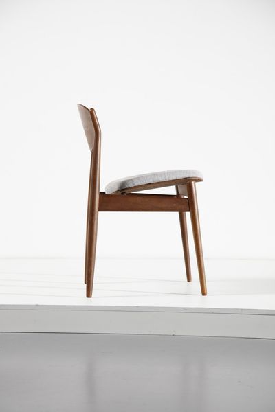 ISA BERGAMO : Coppia di sedie  - Asta Asta 370 | DESIGN E ARTI DECORATIVE DEL NOVECENTO Virtuale - Associazione Nazionale - Case d'Asta italiane