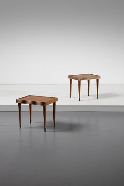 MANIFATTURA ITALIANA : Coppia di tavolini  - Asta Asta 370 | DESIGN E ARTI DECORATIVE DEL NOVECENTO Virtuale - Associazione Nazionale - Case d'Asta italiane