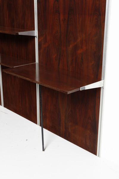 RIZZO WILLY (1928 - 2013) : attribuito. Parete attrezzata  - Asta Asta 370 | DESIGN E ARTI DECORATIVE DEL NOVECENTO Virtuale - Associazione Nazionale - Case d'Asta italiane