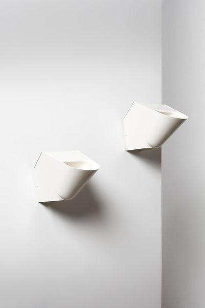 BOERI CINI (1924 - 2020) : Coppia di lampade da parete  - Asta Asta 370 | DESIGN E ARTI DECORATIVE DEL NOVECENTO Virtuale - Associazione Nazionale - Case d'Asta italiane