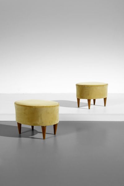 MANIFATTURA ITALIANA : Coppia di poggiapiedi  - Asta Asta 370 | DESIGN E ARTI DECORATIVE DEL NOVECENTO Virtuale - Associazione Nazionale - Case d'Asta italiane