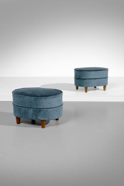 MANIFATTURA ITALIANA : Coppia di poggiapiedi  - Asta Asta 370 | DESIGN E ARTI DECORATIVE DEL NOVECENTO Virtuale - Associazione Nazionale - Case d'Asta italiane