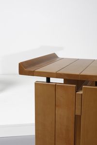 SCARPA CARLO (1906 - 1978) : attribuito. Tre sgabelli  - Asta Asta 370 | DESIGN E ARTI DECORATIVE DEL NOVECENTO Virtuale - Associazione Nazionale - Case d'Asta italiane